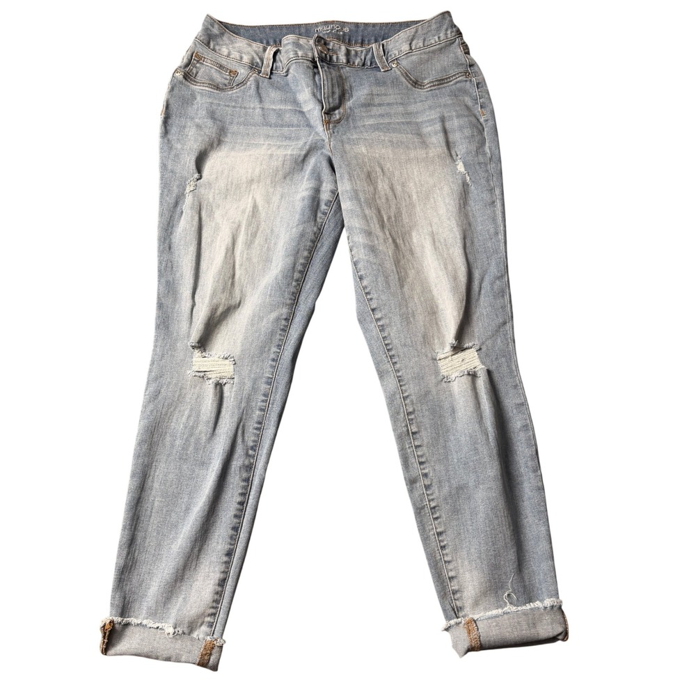Maurices Distressed Raw Hem Skinny Jeans 10 Light Ripped Denim Edgy Indie Y2K